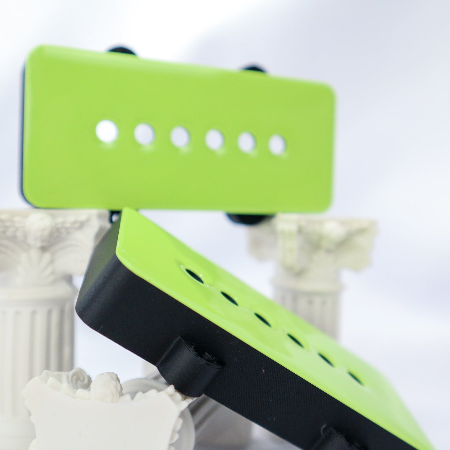 JAZZMASTER CUSTOM PICKUP COVER - SOFT LIME GREEN/CARBON FIBER BACK (PAIR)