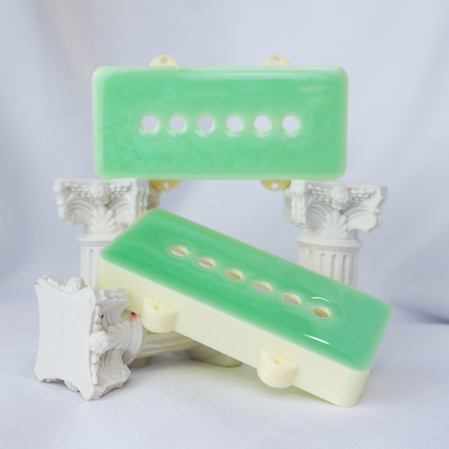 1 OF 1 CUSTOM JAZZMASTER Pickup Cover - TURQOISE SPARKLE RESIN/CREAM (Pair)