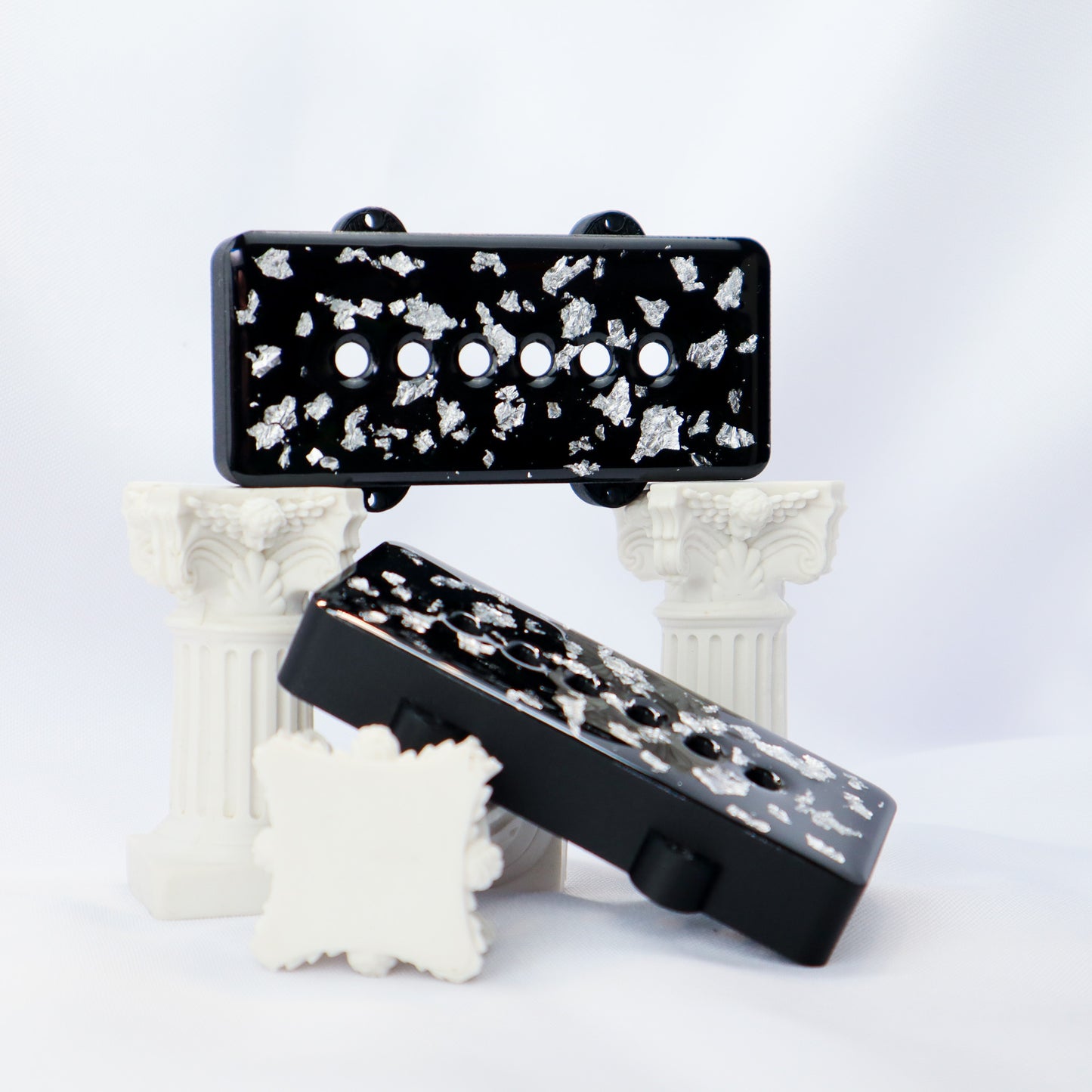 CUSTOM JAZZMASTER PICKUP COVER - BLACK CARBON FIBER INFUSED/SILVER FLAKE/CLEAR (Pair)