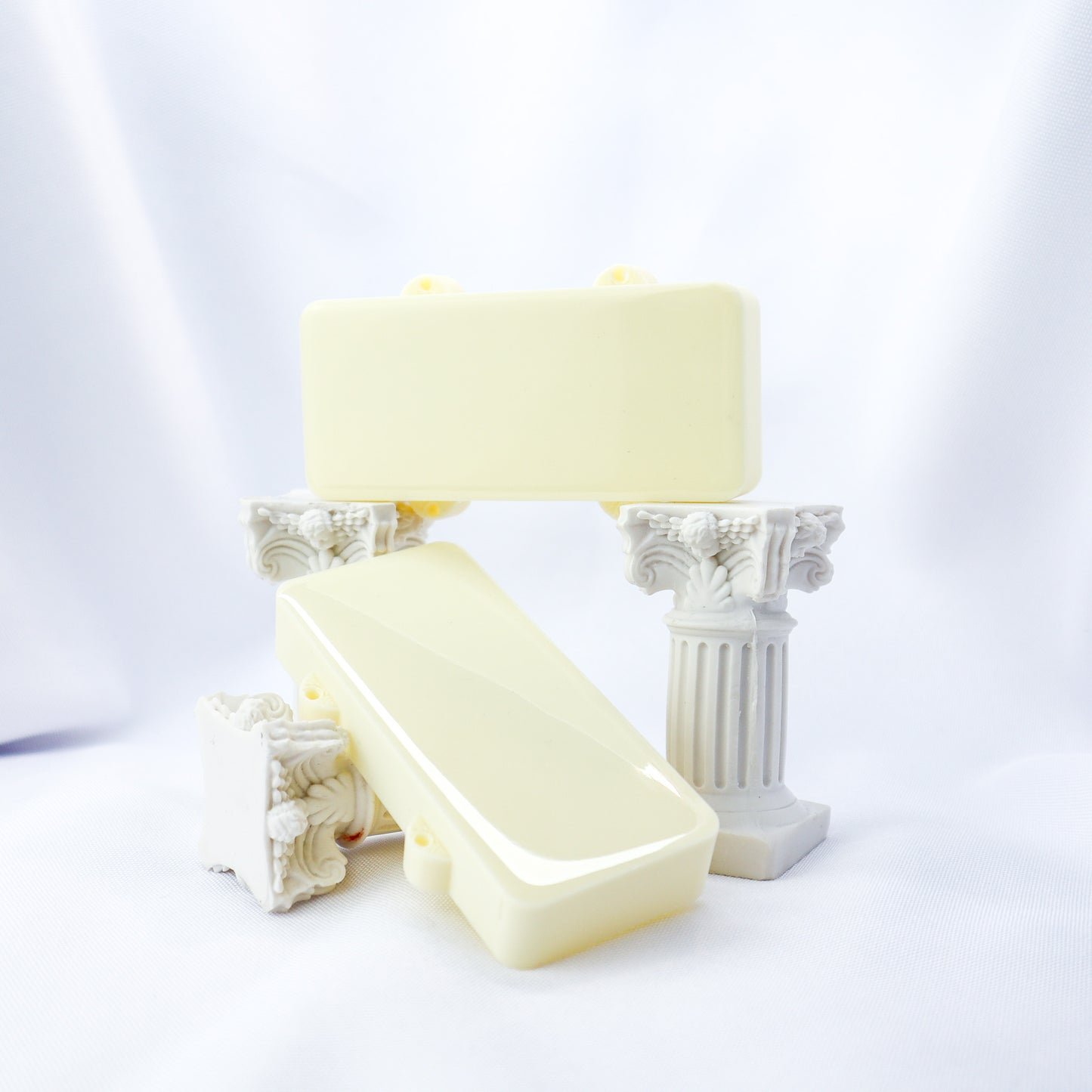 JAZZMASTER SOLID PICKUP COVER - CREAM RE-IMAGINED (PAIR)(NO HOLES)