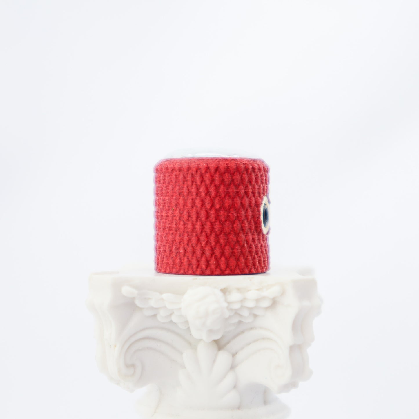 DOMED KNOB W/KNURLING & SET SCREW 6MM - WHITE MARBLE/CARBON FIBER BURGUNDY RED