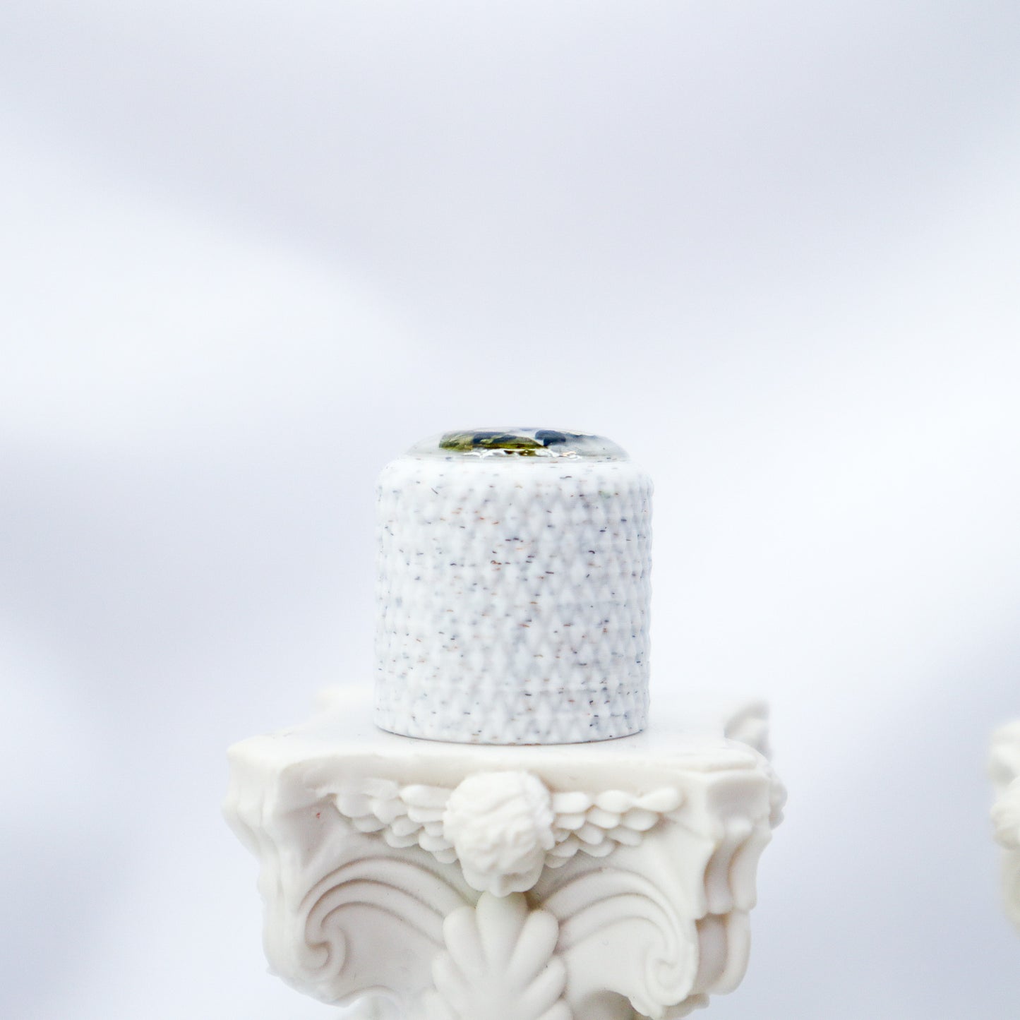 1 of 1 CUSTOM DOMED GUITAR Knob W/KNURLING & SET SCREW 6MM - DRIED FLORAL/WHITE MARBLE (PAIR)