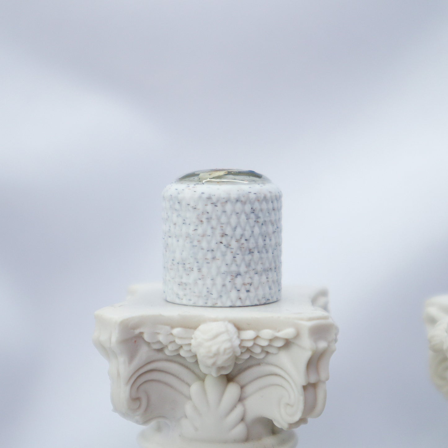 1 of 1 CUSTOM DOMED GUITAR Knob W/KNURLING & SET SCREW 6MM - DRIED FLORAL/WHITE MARBLE (PAIR)