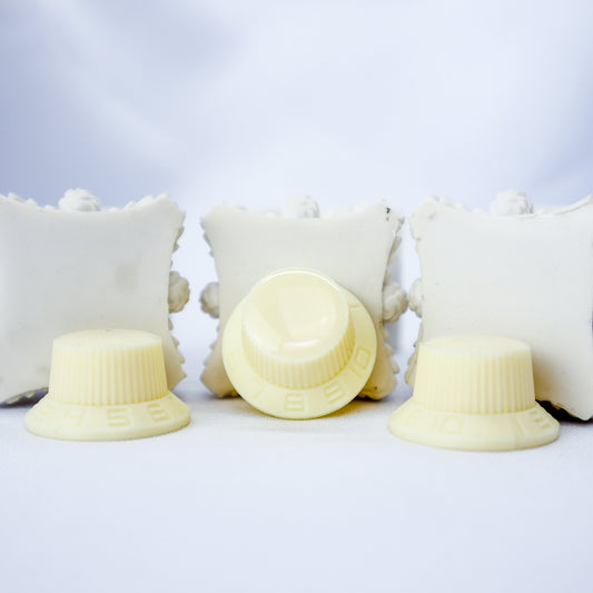 CUSTOM S-STYLE KNOB 3 PIECE SET - CLASSIC CREAM RE-IMAGINED (SET OF 3)